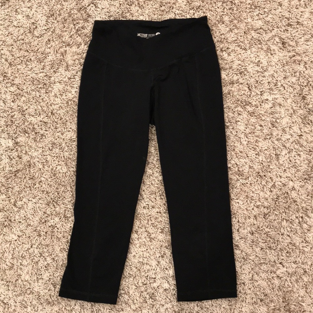 Cropped fitted active pants - small